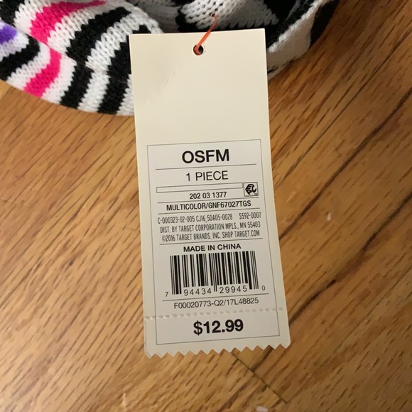 NWT Cat & Jack Girls Scarf - Picture 2 of 3